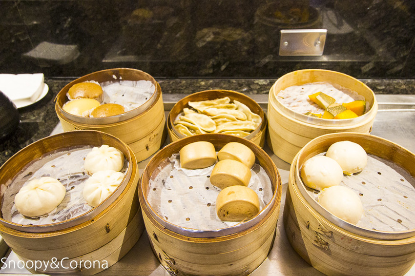 【台中住宿】台中親子住宿｜雲河概念旅館～泳池、KTV、按摩浴缸、沙坑，貼心提供宵夜吃到飽