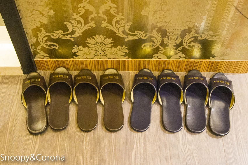 【台中住宿】台中親子住宿｜雲河概念旅館～泳池、KTV、按摩浴缸、沙坑，貼心提供宵夜吃到飽