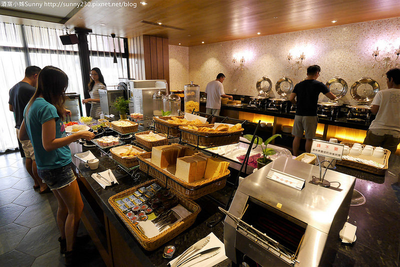 台中住宿推薦｜雲河概念旅館