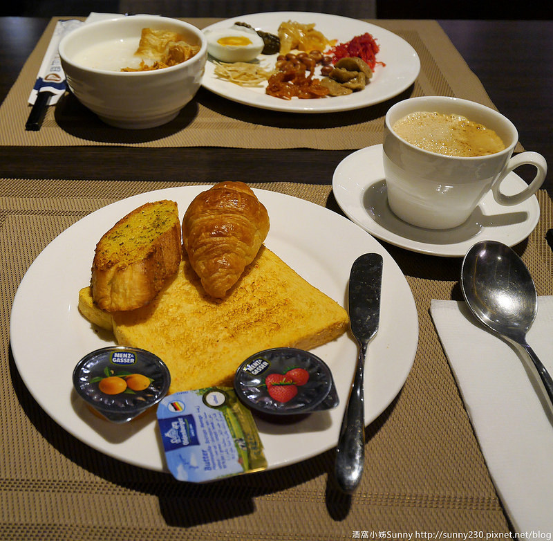 台中住宿推薦｜雲河概念旅館