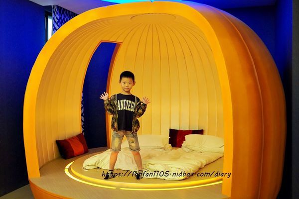 【台中住宿】雲河旗艦概念旅館 #空中花園 #沙坑 #健身房  #switch免費玩 #免費早餐宵夜無限供應 #安心旅遊補助 (13).JPG