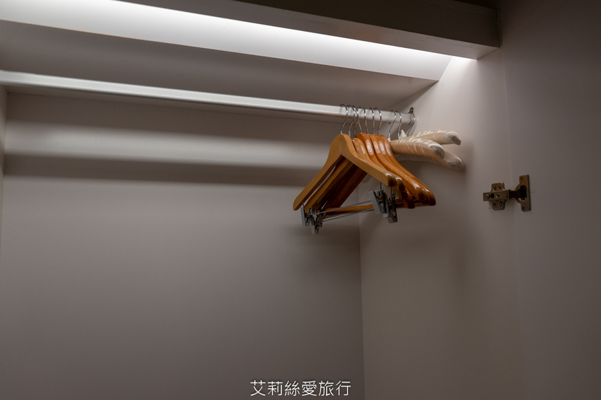 台中住宿》雲河概念旅館 超美空中花園溜小孩搖椅吹風欣賞美景 親子飯店推薦 - 艾莉絲愛旅行