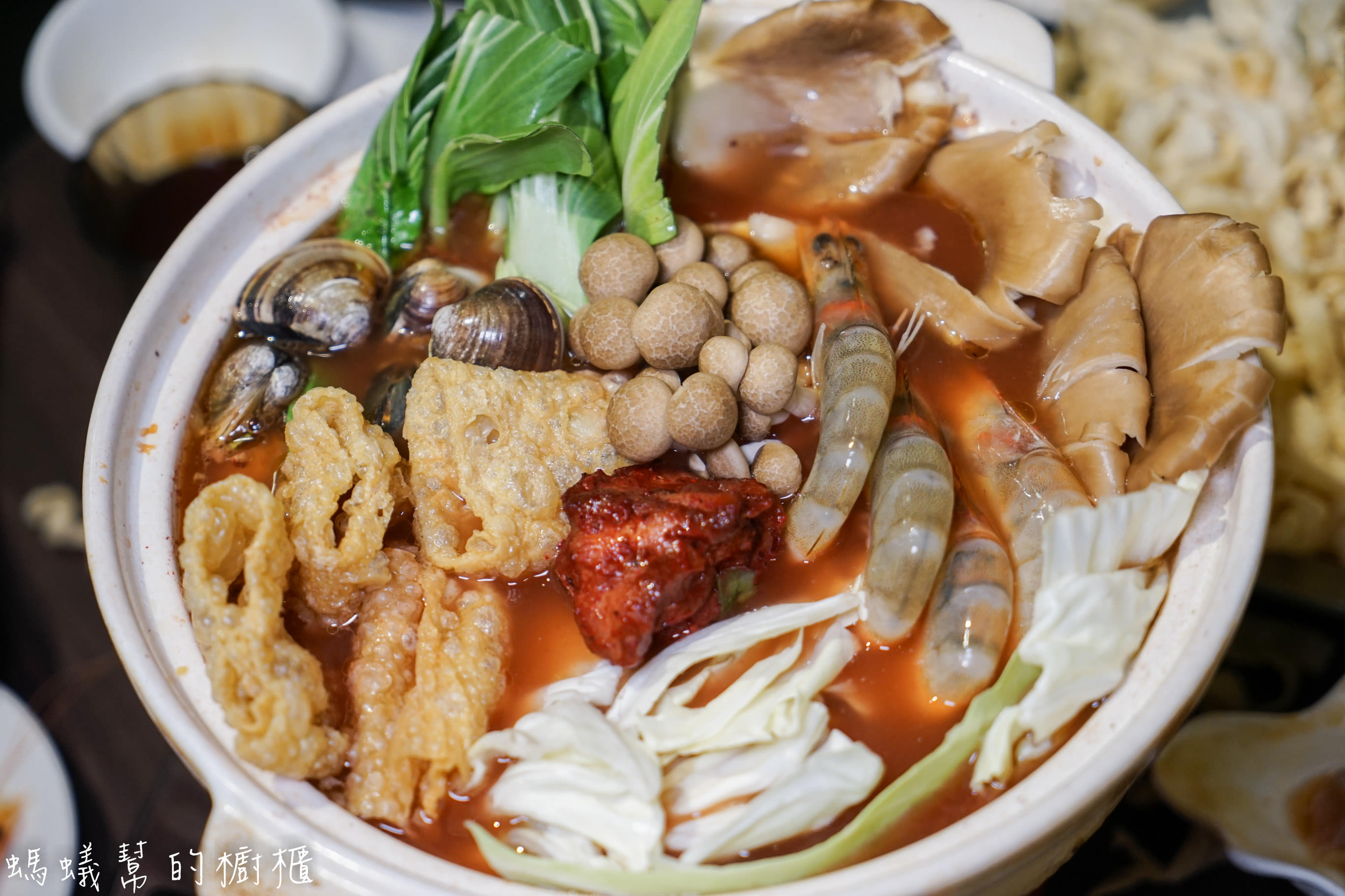 三食六島馬祖特色料理餐廳|台中馬祖美食料理，乾燒酒糟雞、馬祖老酒麵線，令人回味無窮的馬祖特色美食！ - 螞蟻幫的櫥櫃