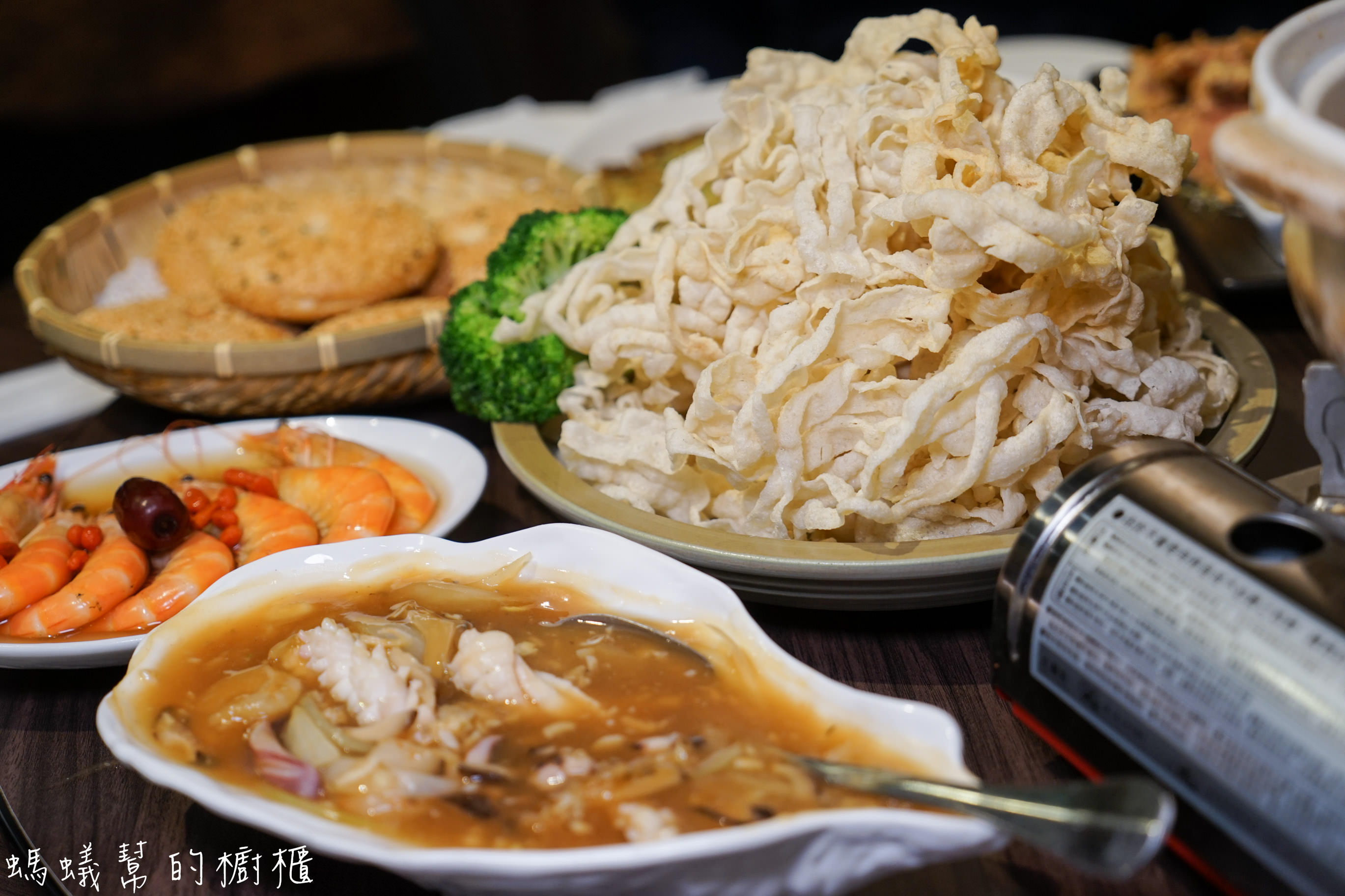 三食六島馬祖特色料理餐廳|台中馬祖美食料理，乾燒酒糟雞、馬祖老酒麵線，令人回味無窮的馬祖特色美食！ - 螞蟻幫的櫥櫃