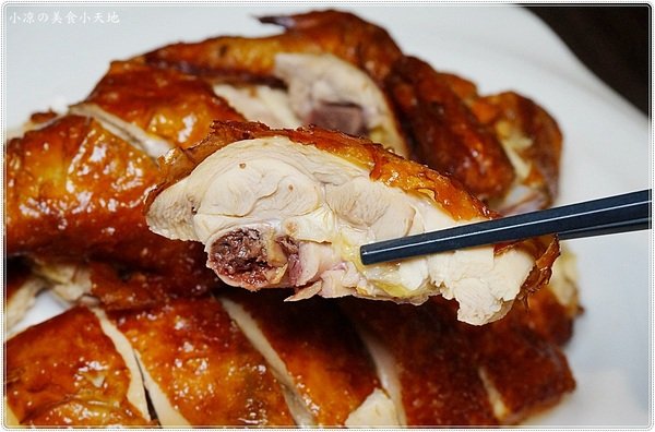 三食六島馬祖料理餐廳:台中西屯』三食六島馬祖料理║道地馬祖料理,融入創意的傳統家鄉味,台中就可以吃到惹~