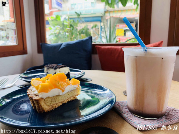 【苗栗。後龍】小鎮轉角聞到咖啡香。Daddy & Mommy Bakery。後龍甜點咖啡店