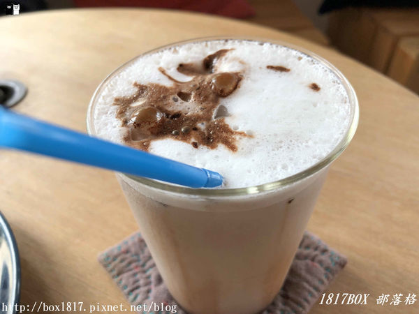 【苗栗。後龍】小鎮轉角聞到咖啡香。Daddy & Mommy Bakery。後龍甜點咖啡店