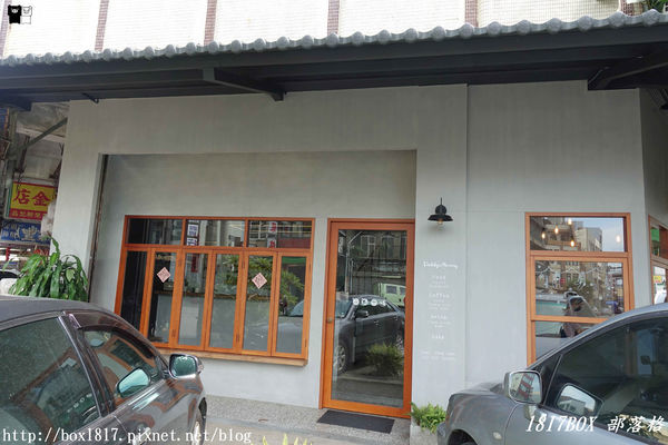 【苗栗。後龍】小鎮轉角聞到咖啡香。Daddy & Mommy Bakery。後龍甜點咖啡店