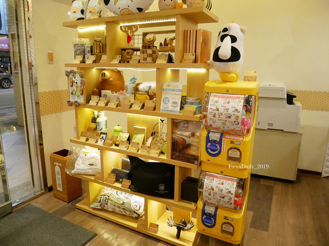 2020,  February │蜂巢 Bee House 天成文旅│走吧台北住哪裡：台北車站住宿  台北後車站 新潮設計文旅