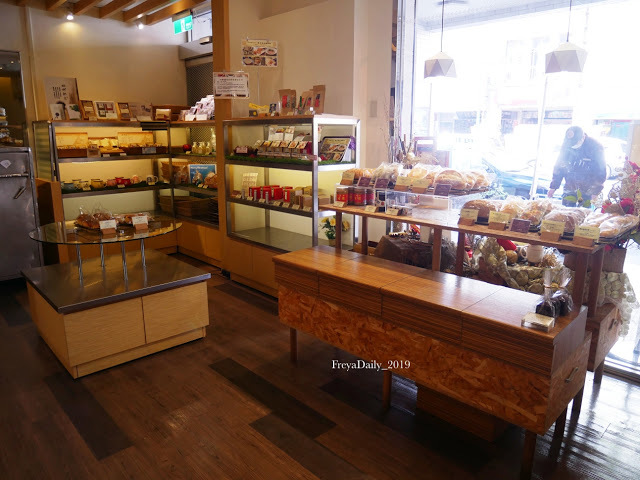 2020,  February │蜂巢 Bee House 天成文旅│走吧台北住哪裡：台北車站住宿  台北後車站 新潮設計文旅