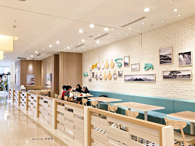 【台中 西區】Woosaパンケーキ 屋莎鬆餅屋✨✨大遠百三樓，每小時限量20份，藍帶級「雲の鬆餅」不是隨便說說，從上桌到入口，那感動、那滋味，回味再三💓💓💓