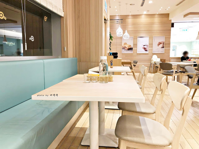 【台中 西區】Woosaパンケーキ 屋莎鬆餅屋✨✨大遠百三樓，每小時限量20份，藍帶級「雲の鬆餅」不是隨便說說，從上桌到入口，那感動、那滋味，回味再三💓💓💓