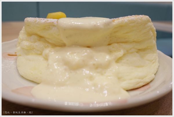 屋莎鬆餅-19-蒙布朗冰淇淋鬆餅.JPG