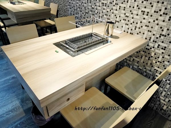 【市政府串燒韓式串燒】串殿 自動旋轉無煙韓式串燒  (2).JPG