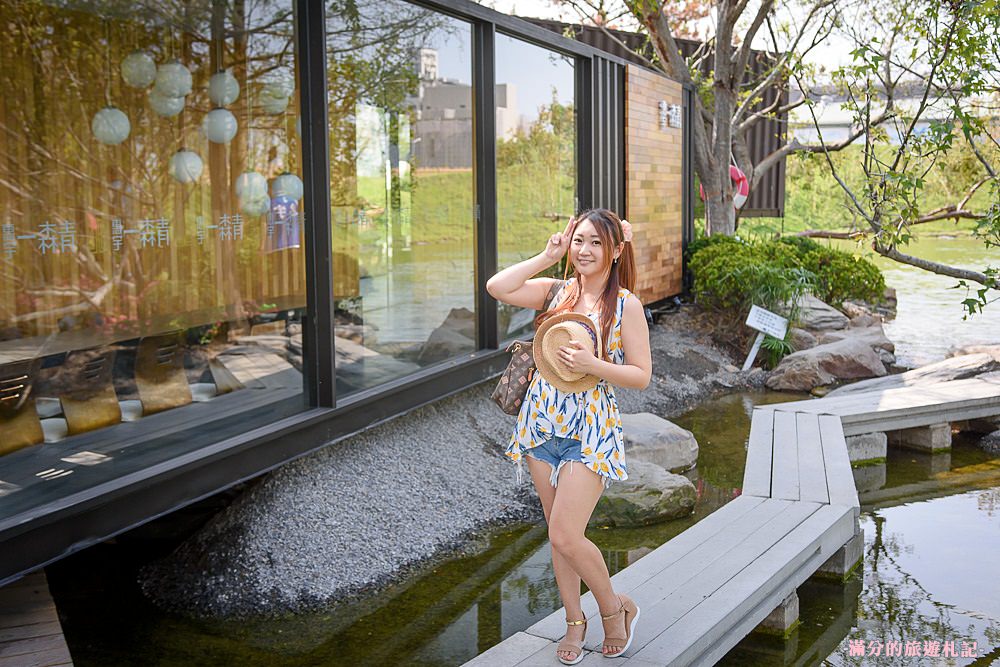 台中南屯景點》2017台中新景點 惠宇一森青景觀庭院 城市裡的落羽松秘境 - 滿分的旅遊札記