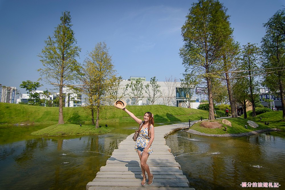 台中南屯景點》2017台中新景點 惠宇一森青景觀庭院 城市裡的落羽松秘境 - 滿分的旅遊札記