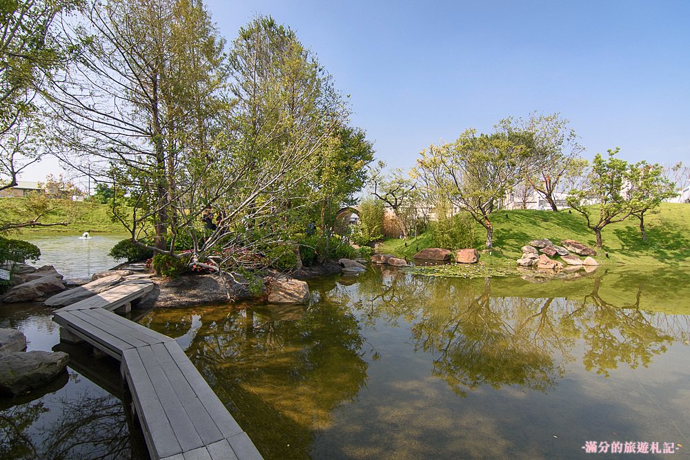 台中南屯景點》2017台中新景點 惠宇一森青景觀庭院 城市裡的落羽松秘境 - 滿分的旅遊札記