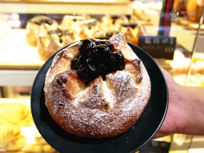 桃園美食,許燕斌,烘焙,林哲樂,考選部,星巴克,POCOPHONE F1,中秋月餅,冠軍麵包,手作月餅