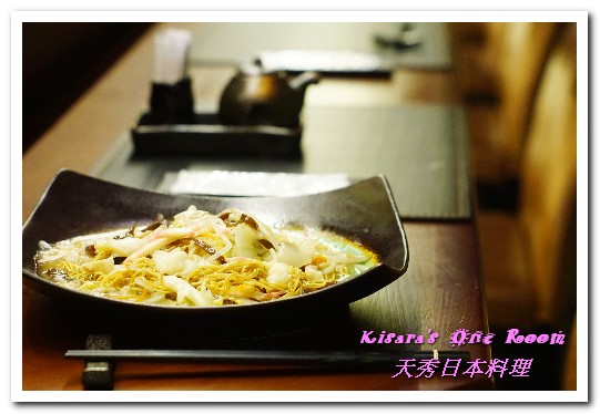 天秀日本料理：長崎料理．令人欲罷不能的薄酥透亮麵衣天婦羅──天秀日本料理