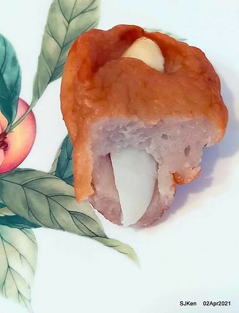 「艋舺夜市東港旗魚黑輪」(Sword fish fried Oden), Banka night market, Taipei, Taiwan, SJKen, Apr 2, 2021.