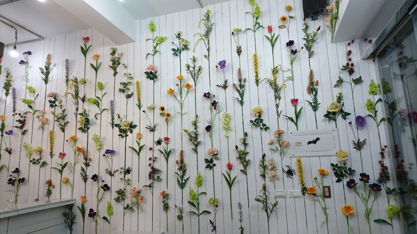 CornerCone酷礦美式手作霜淇淋:高雄~CornerCone酷礦美式手作霜淇淋~萬聖節限定黑暗系鬼怪~不給冰就搗蛋創意冰品~IG打卡熱點~ CornerCone酷礦美式手作霜淇淋:高雄~CornerCone酷礦美式手作霜淇淋~萬聖節限定黑暗系鬼怪~不給冰就搗蛋創意冰品~IG打卡熱點~