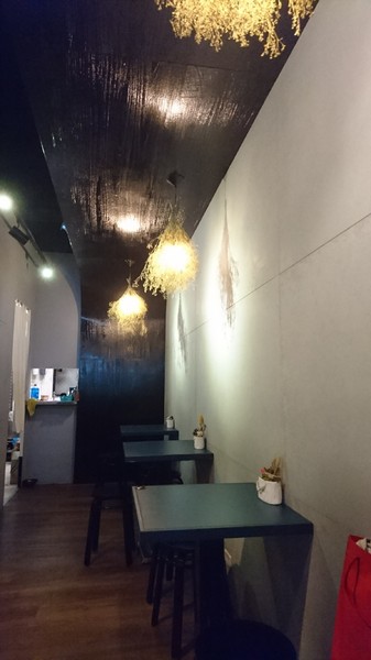 丼口食堂：高雄~丼口食堂~挑戰大胃王相撲丼一碗兩種享受~征服饕客的味蕾~少女心的乾燥花拍不停~正餐宵夜的好餐廳~