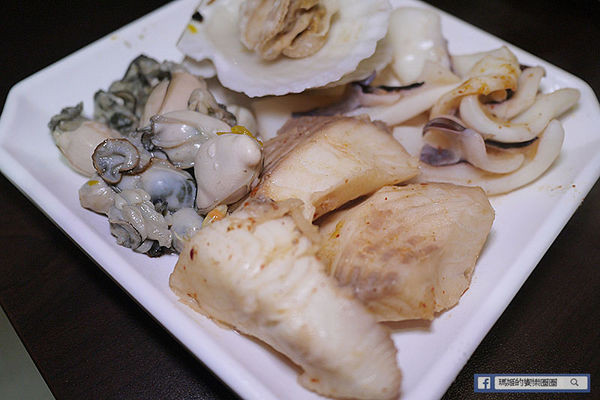 樹林美食【太將鍋樹林復興店】樹林火鍋推薦。頂級食材澎湃海鮮船。自助霜淇淋吃到爽