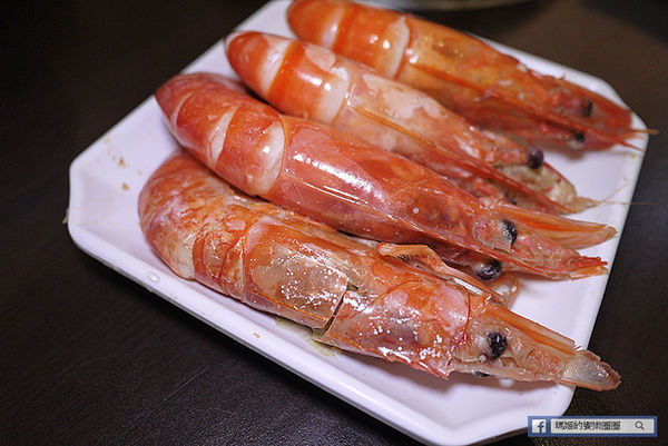 樹林美食【太將鍋樹林復興店】樹林火鍋推薦。頂級食材澎湃海鮮船。自助霜淇淋吃到爽