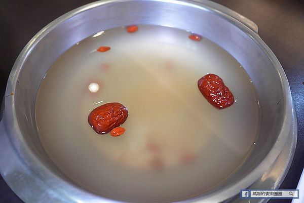 樹林美食【太將鍋樹林復興店】樹林火鍋推薦。頂級食材澎湃海鮮船。自助霜淇淋吃到爽