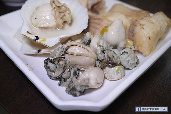 樹林美食【太將鍋樹林復興店】樹林火鍋推薦。頂級食材澎湃海鮮船。自助霜淇淋吃到爽