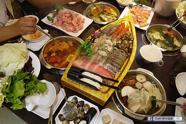 樹林美食【太將鍋樹林復興店】樹林火鍋推薦。頂級食材澎湃海鮮船。自助霜淇淋吃到爽