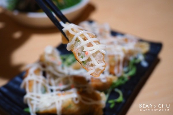 蝦太郎活蝦料理：【林口美食推薦】蝦太郎活蝦料理專賣・無法一口掌握的超大鳳梨蝦球(文內有菜單)