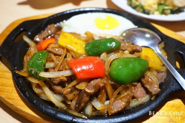 蝦太郎活蝦料理：【林口美食推薦】蝦太郎活蝦料理專賣・無法一口掌握的超大鳳梨蝦球(文內有菜單)