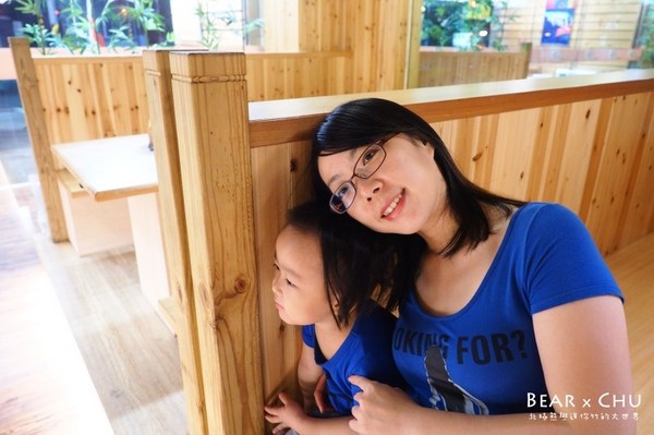 蝦太郎活蝦料理：【林口美食推薦】蝦太郎活蝦料理專賣・無法一口掌握的超大鳳梨蝦球(文內有菜單)