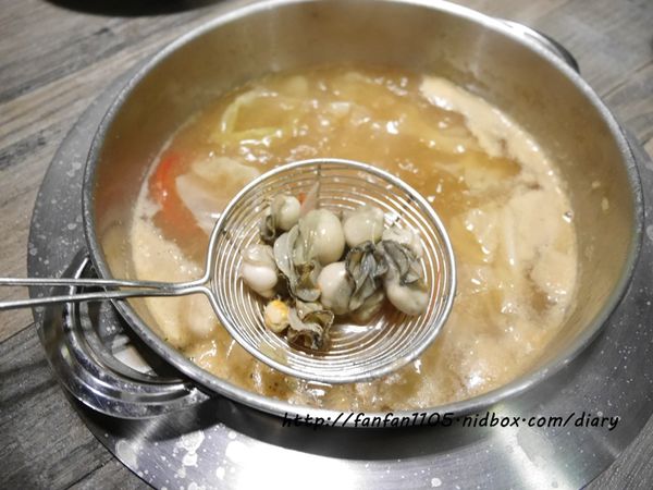 【台北麻辣鍋】不老麻鍋物 麻辣鍋 咖哩鍋 必點鮮嫩不老雞 (29).JPG