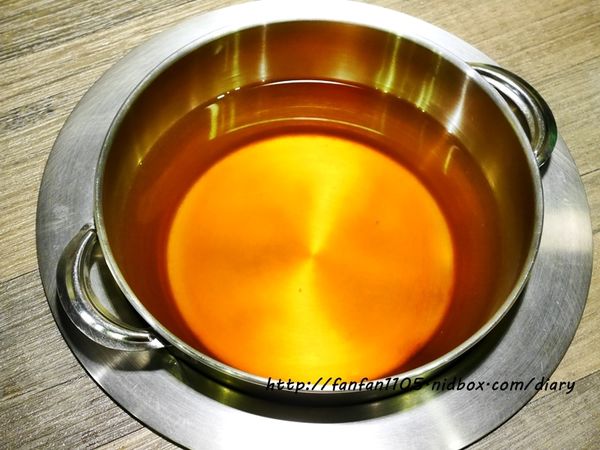 【台北麻辣鍋】不老麻鍋物 麻辣鍋 咖哩鍋 必點鮮嫩不老雞 (7).JPG