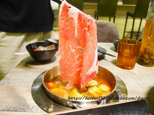 【台北麻辣鍋】不老麻鍋物 麻辣鍋 咖哩鍋 必點鮮嫩不老雞 (22).JPG