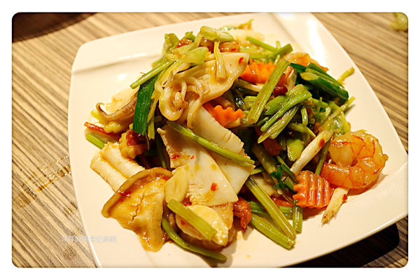 【台北美食】巷子口食堂 ~ 創意台菜料理❤️陳奕迅/周杰倫也來朝聖 - 捷運信義安和站