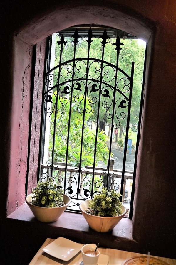 米塔義式廚房(中和店):【食記】 mita米塔義式廚房,平價義式料理,環境優美氣氛佳 ~中和永安市場站(四號公園)2017年10月新開幕,內有完整菜單