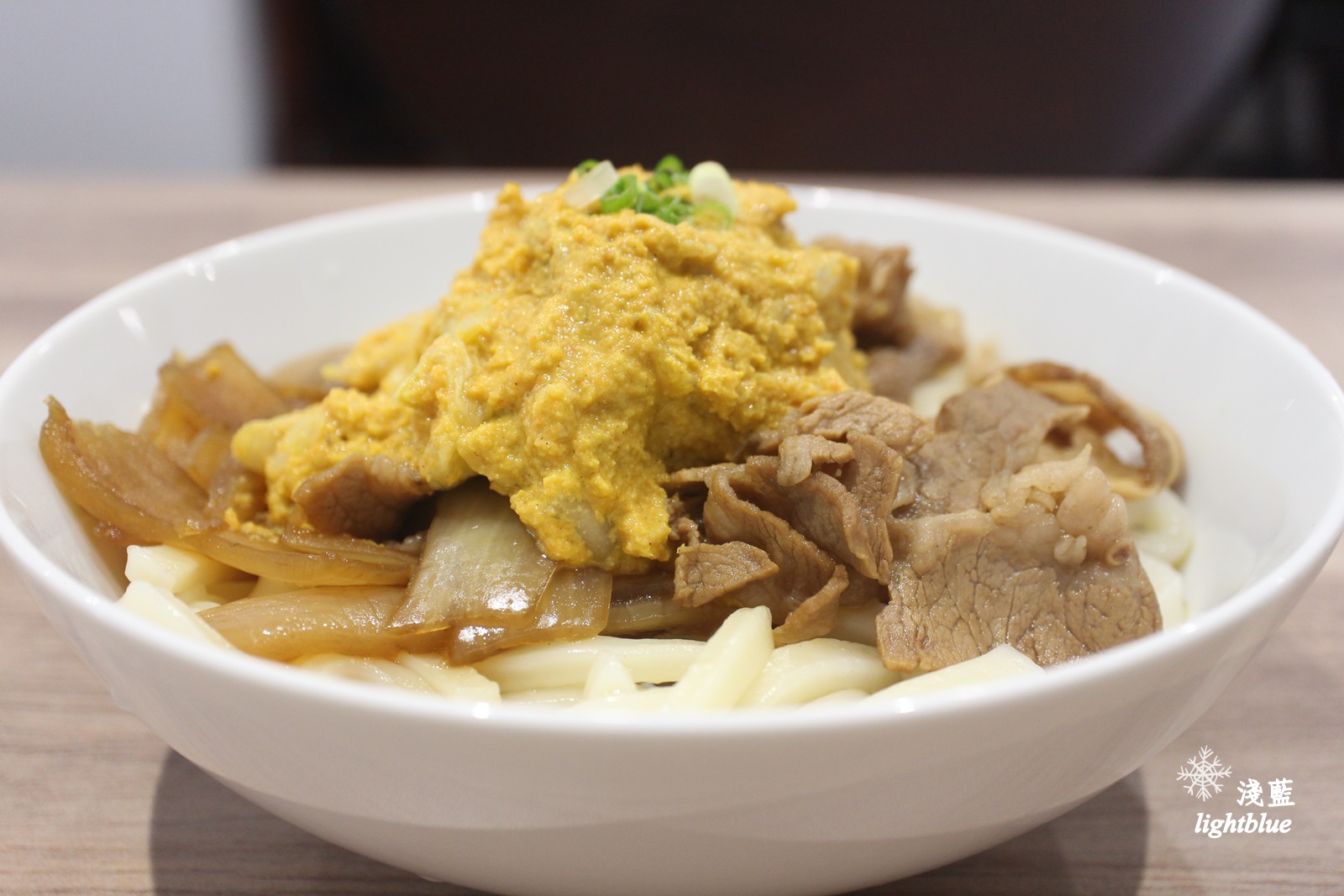 [ 科技大樓站美食 ] 淺藍 × 吉屋食堂二店～挑戰多種口味玉子燒，推薦唐揚定食與抹茶布丁