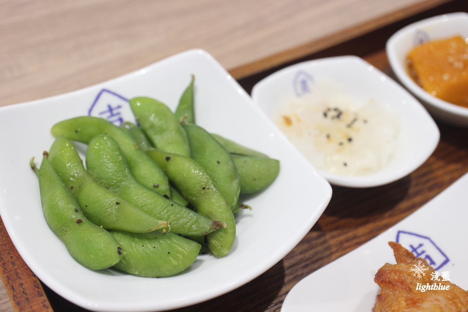 [ 科技大樓站美食 ] 淺藍 × 吉屋食堂二店～挑戰多種口味玉子燒，推薦唐揚定食與抹茶布丁