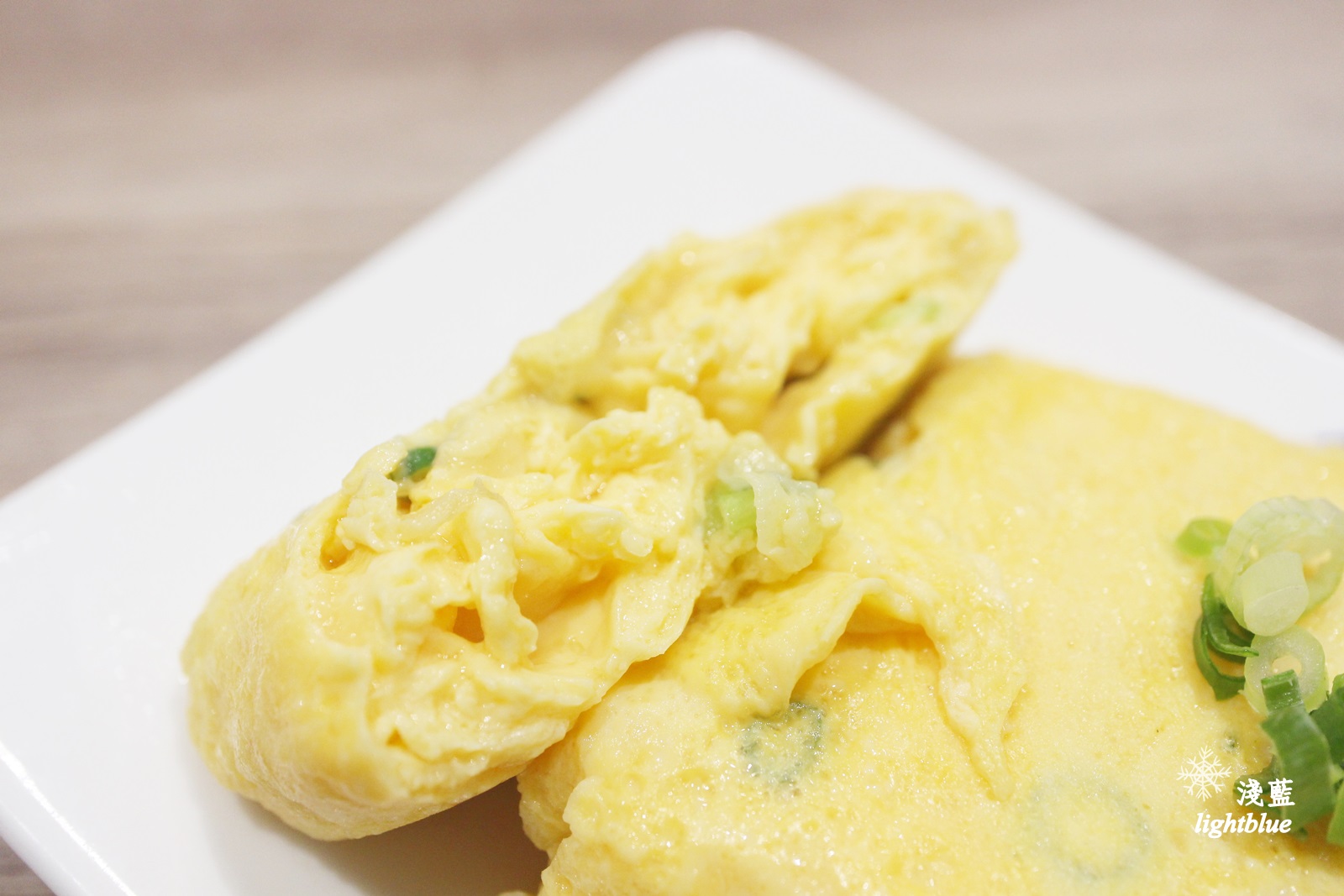 [ 科技大樓站美食 ] 淺藍 × 吉屋食堂二店～挑戰多種口味玉子燒，推薦唐揚定食與抹茶布丁