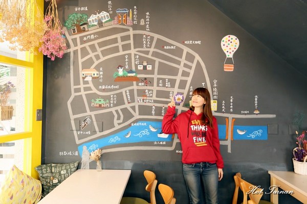 T&F手作吐司-安平店：【台南美食】浮誇系乾燥花網美風格店，尬上60多款熱壓吐司任你選：T&F 手作吐司-安平店