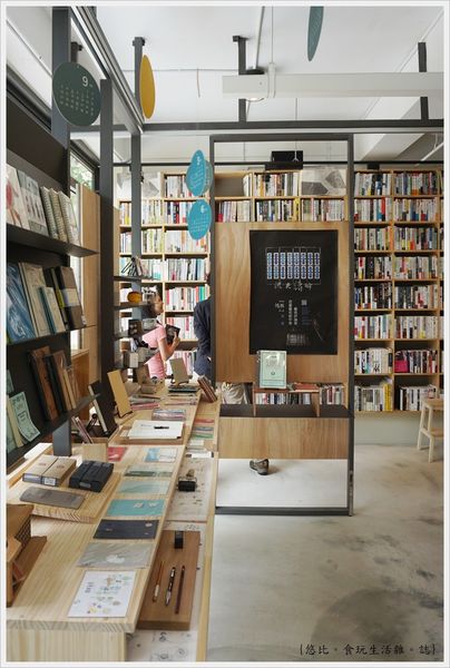 或者書店-店內-1.JPG