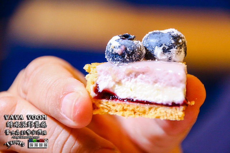 VA VA VOOM時尚派對餐廳信義店【信義美食】|台北信義韓服派對跨年時尚餐廳；服裝連髮妝還有美食佳餚。