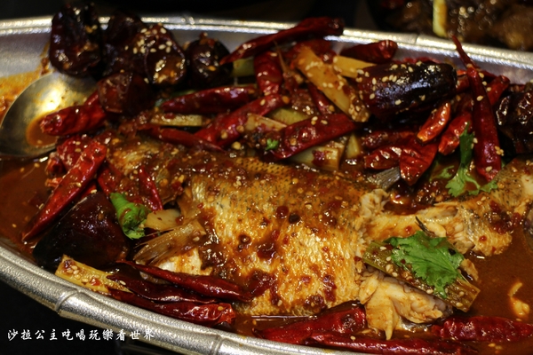 飯BAR Station(微風信義店):信義區創意中式料理『飯BAR Station 微風信義店』邊拍邊吃吸睛百分百/捷運市政府站