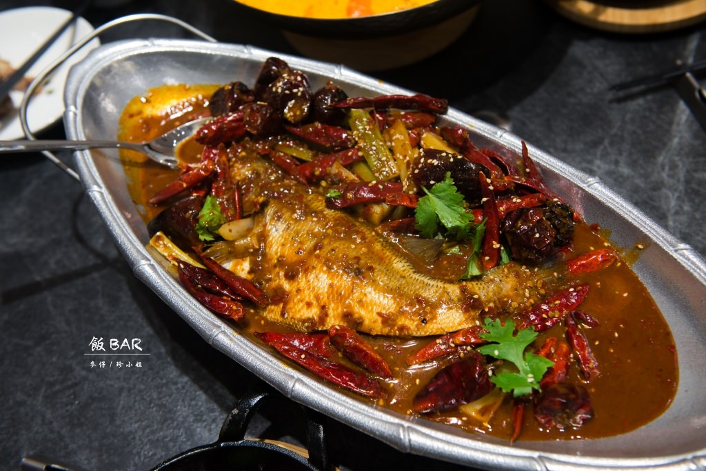 『中料食記』飯BAR x 信義微風=飯BAR station|飯BAR三店10/14全新開幕|時髦中菜顛覆傳統中式料理的視覺饗宴 - 麥仔の生活日記