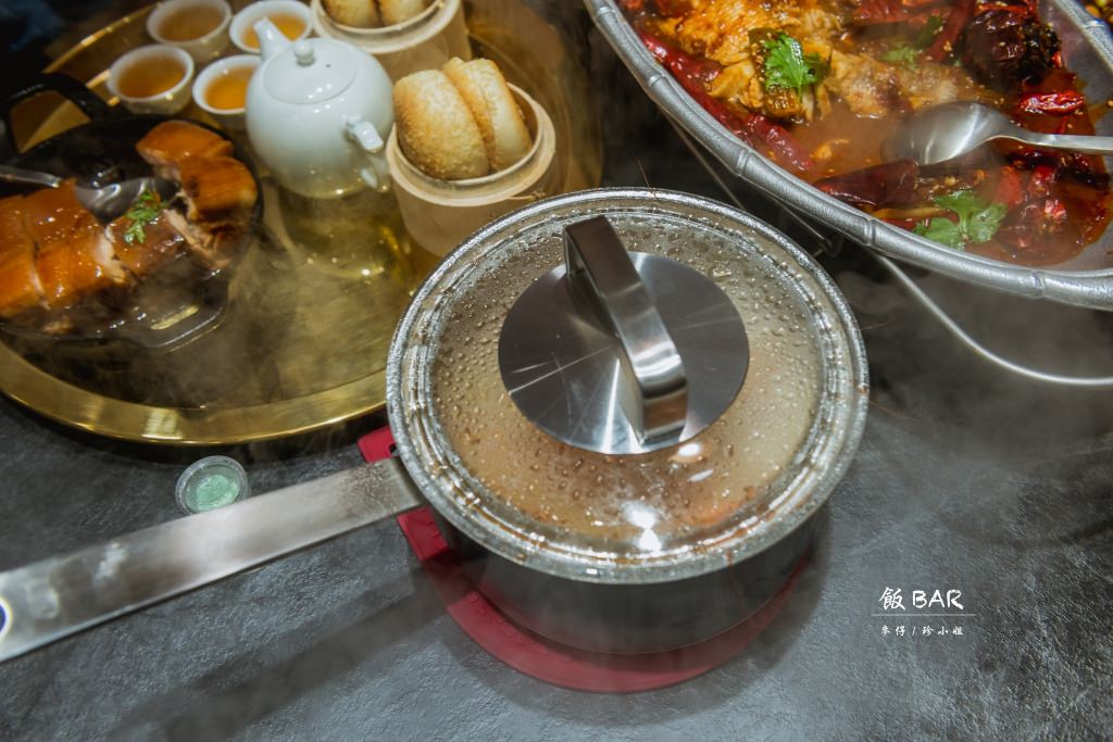 『中料食記』飯BAR x 信義微風=飯BAR station|飯BAR三店10/14全新開幕|時髦中菜顛覆傳統中式料理的視覺饗宴 - 麥仔の生活日記