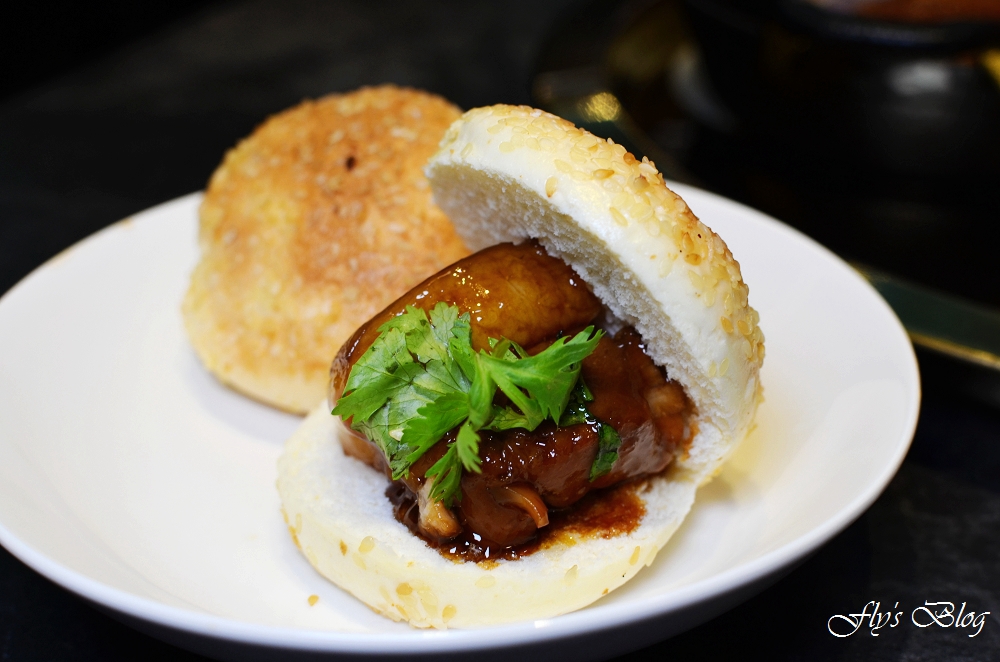 飯Bar Station，在信義微風裡享受一段美味的旅程！每道菜都好看又好吃