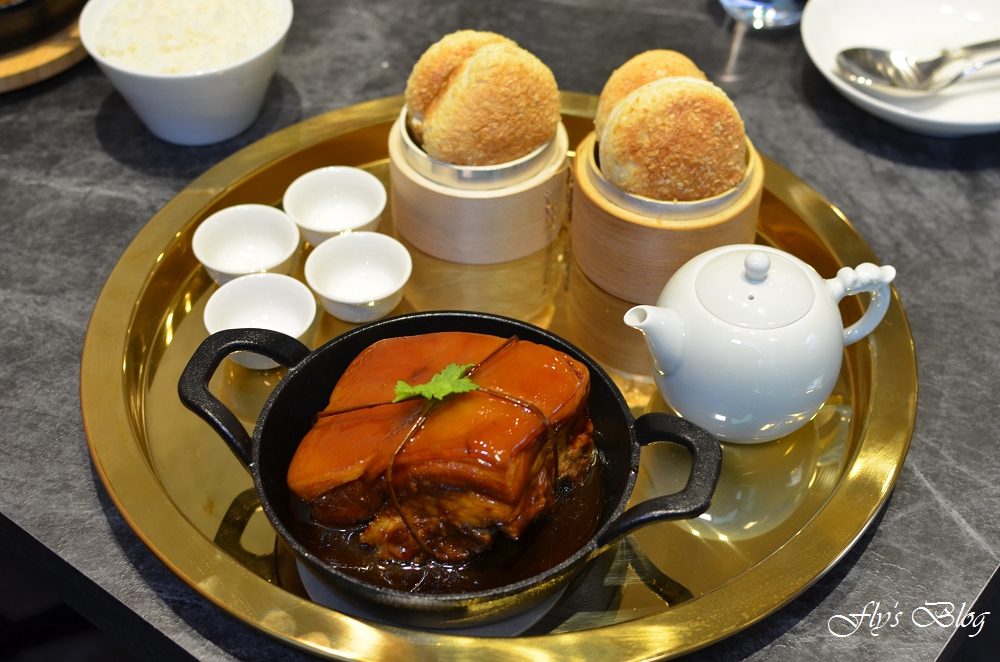 飯Bar Station，在信義微風裡享受一段美味的旅程！每道菜都好看又好吃